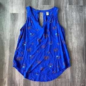 Women’s Old Navy sleeveless blouse - blue
